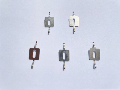 接触弹片.jpg 接触弹片.jpg